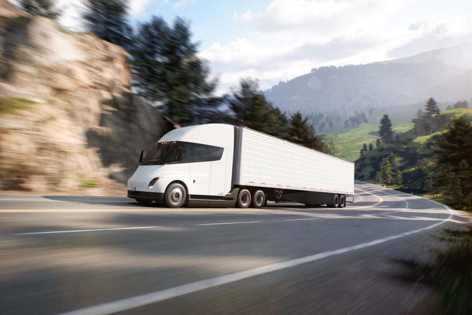 Tesla Semi Completa Il Primo Viaggio Da 800 Km A Pieno Carico