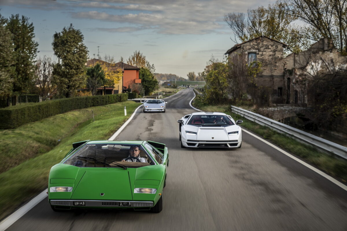 Countach LPI 800-4