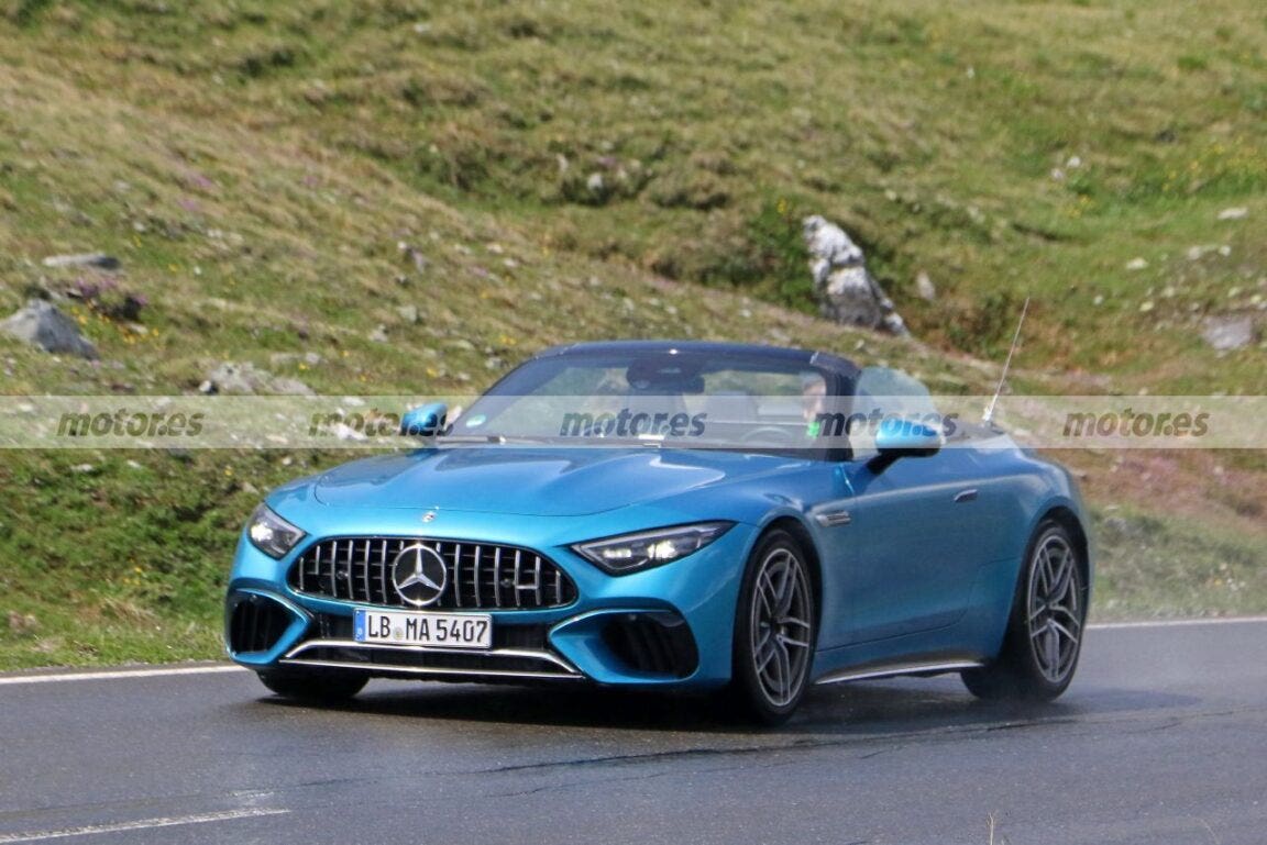 Mercedes-AMG SL 53 PHEV 2023: sposta i test sulle Alpi [FOTO SPIA ...