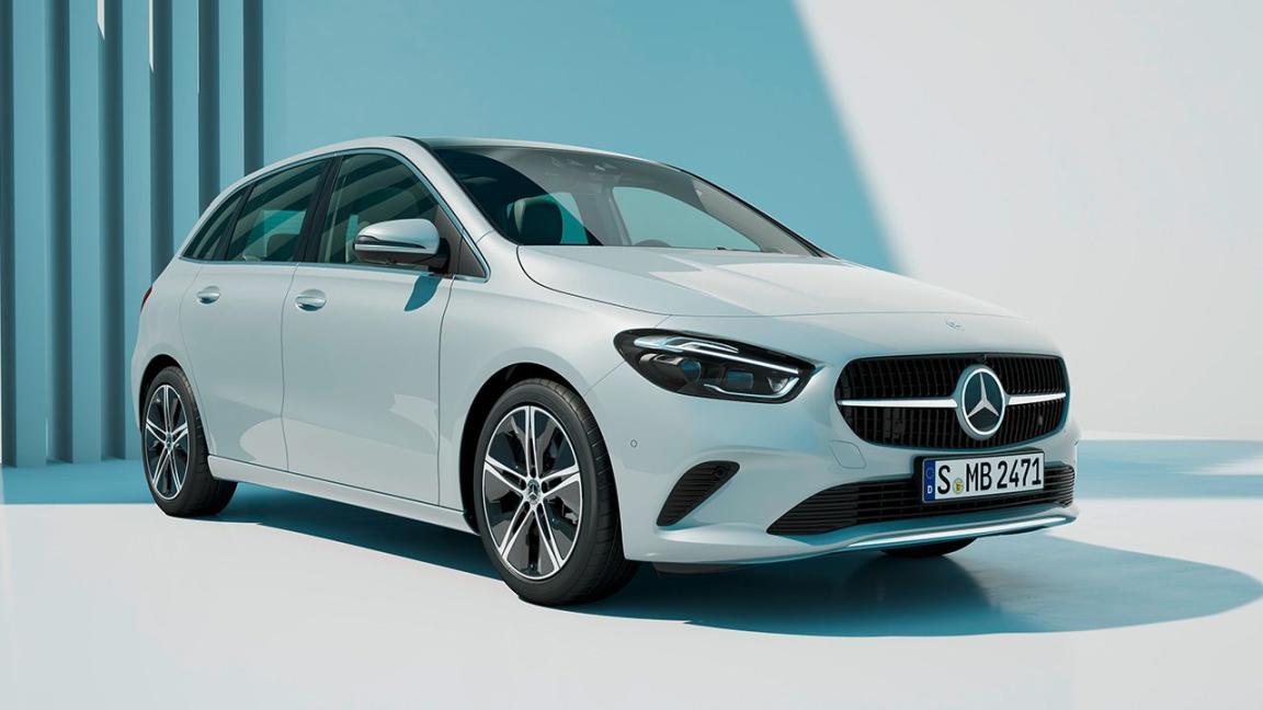 Mercedes Classe B 2023 svelata con un design rinnovato e una versione