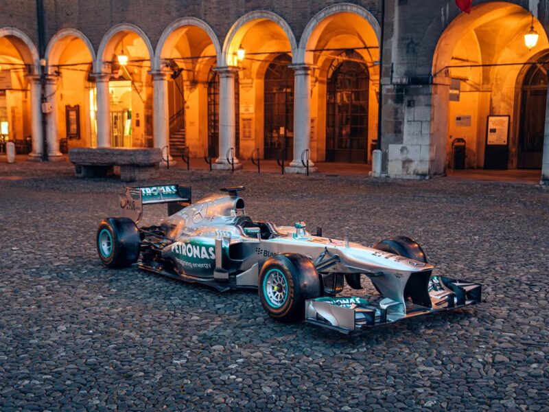 Mercedes F1 W04 2013 asta