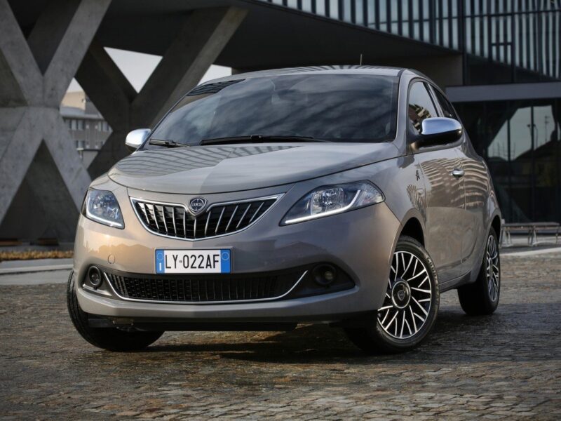 Lancia Ypsilon