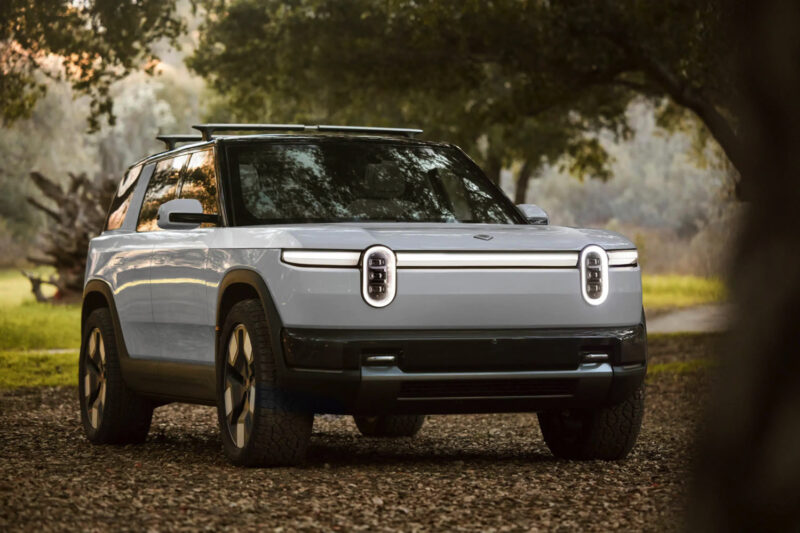 Rivian con apple?