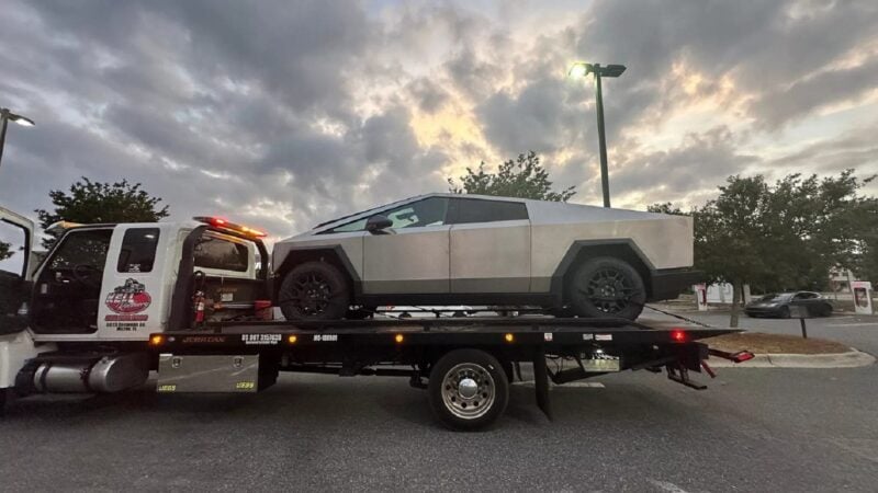 Tesla Cybertruck