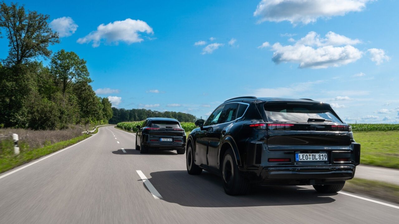 Porsche Cayenne elettrico test