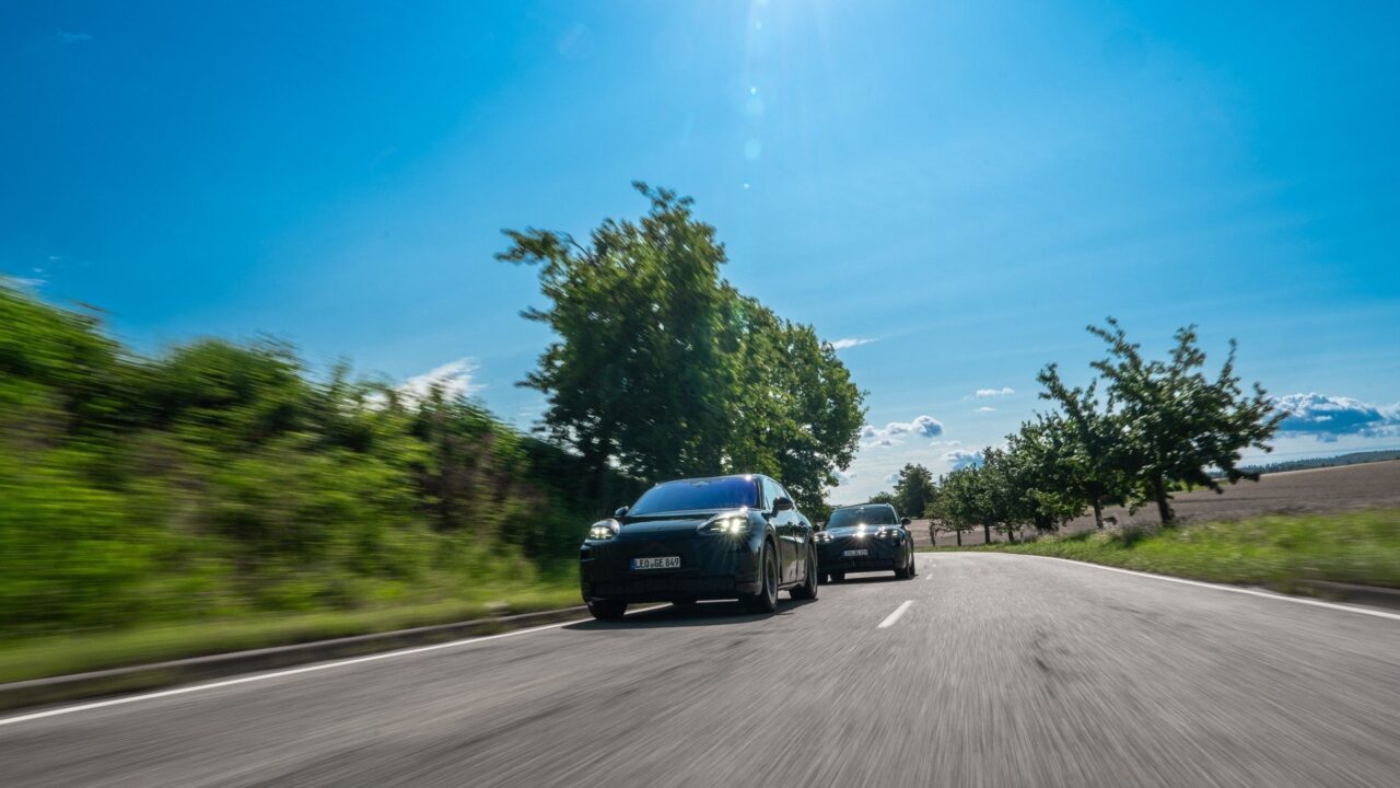 Porsche Cayenne elettrico test