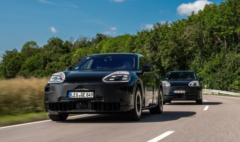 Porsche Cayenne elettrico test