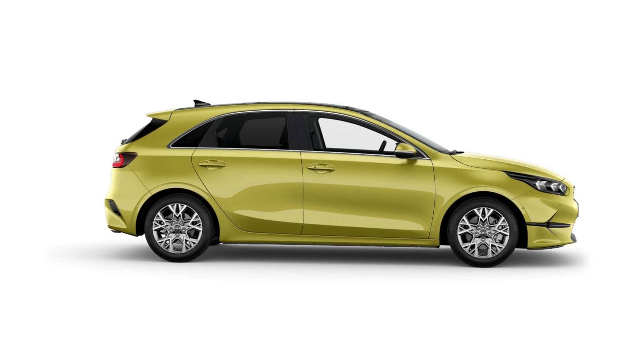 Kia Ceed 2024 Gialla