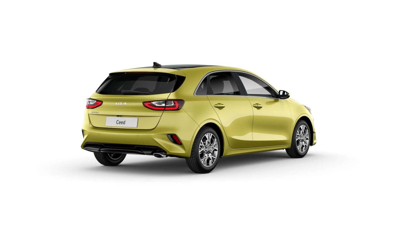 Kia Ceed 2024 Gialla