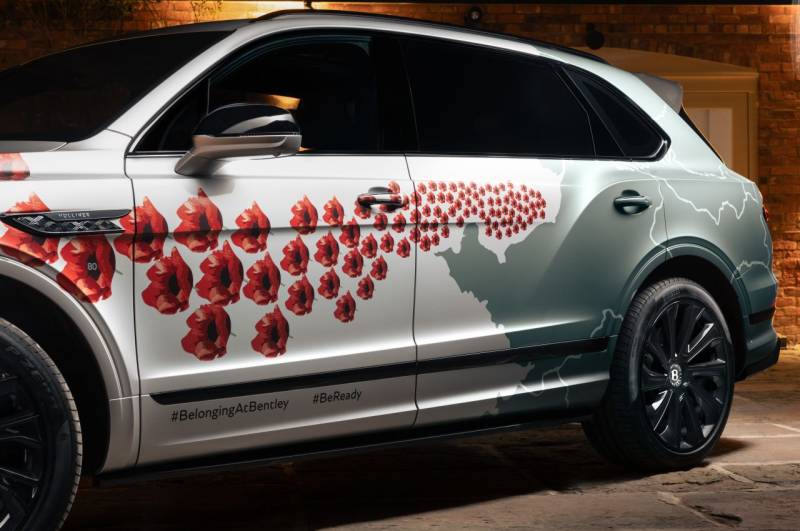 remembrance day bentley bentayga