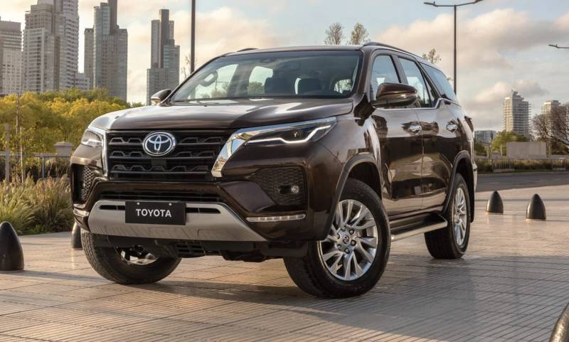 SUV Toyota