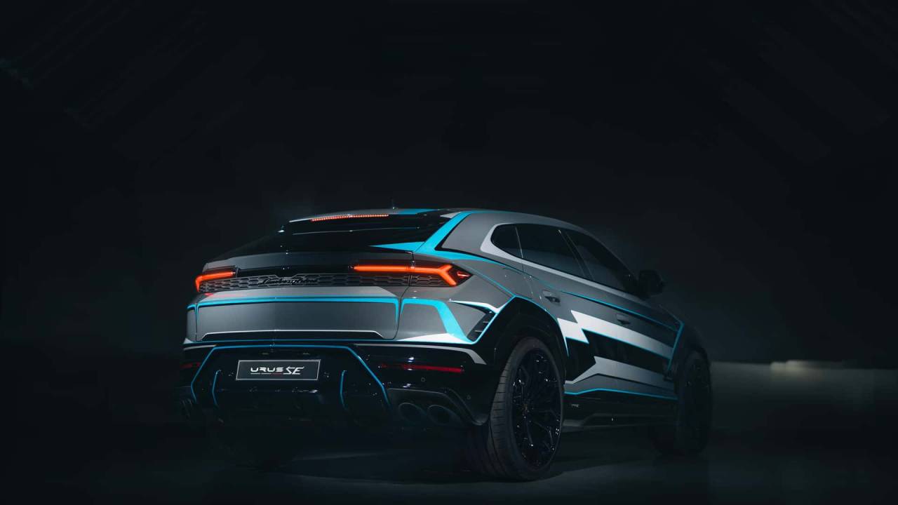 lamborghini urus se