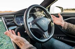 Il Full Self-Driving di Tesla