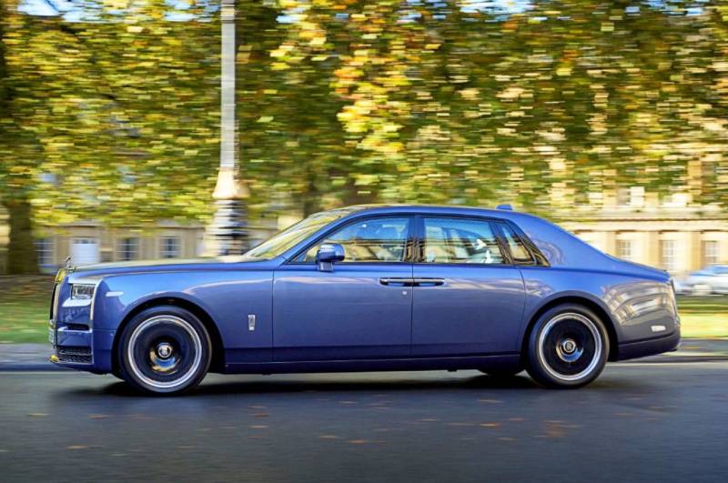 Rolls-Royce Phantom