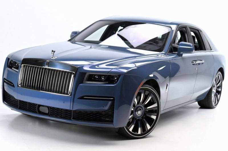 rolls royce ghost 2024