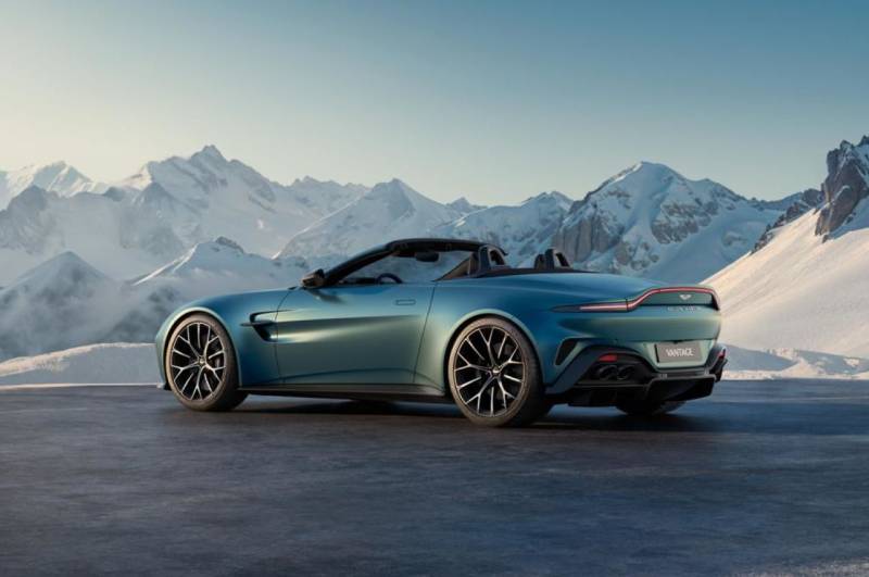 aston martin vantage roadster