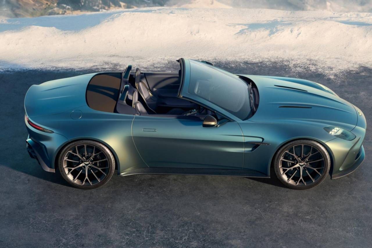 aston martin vantage roadster