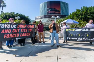 protesta contro toyota