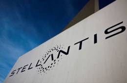 stellantis logo