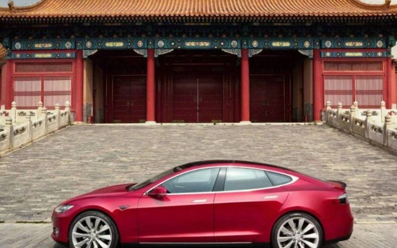 tesla cina