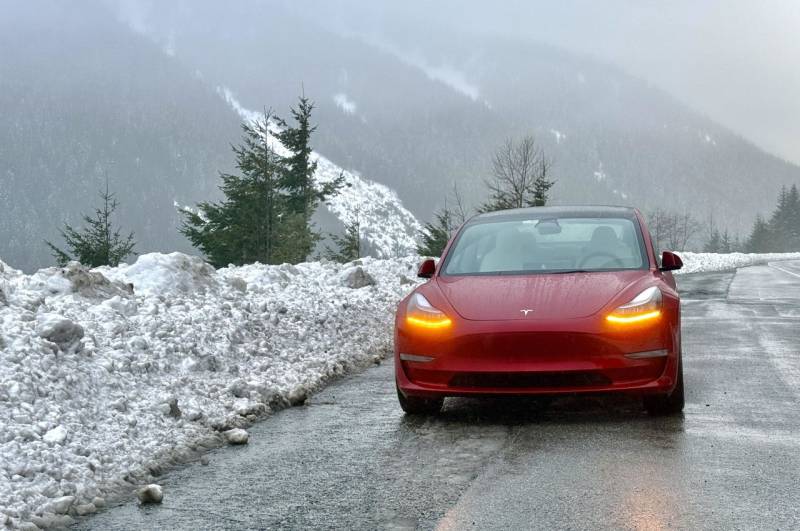 tesla model 3