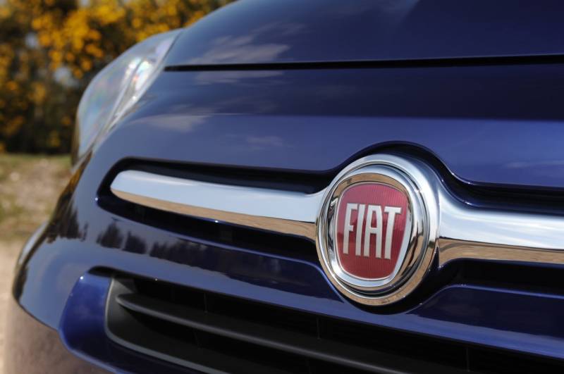 fiat logo