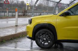 Fiat Grande Panda Hybrid foto spia