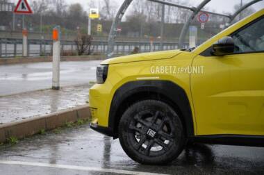 Fiat Grande Panda Hybrid foto spia