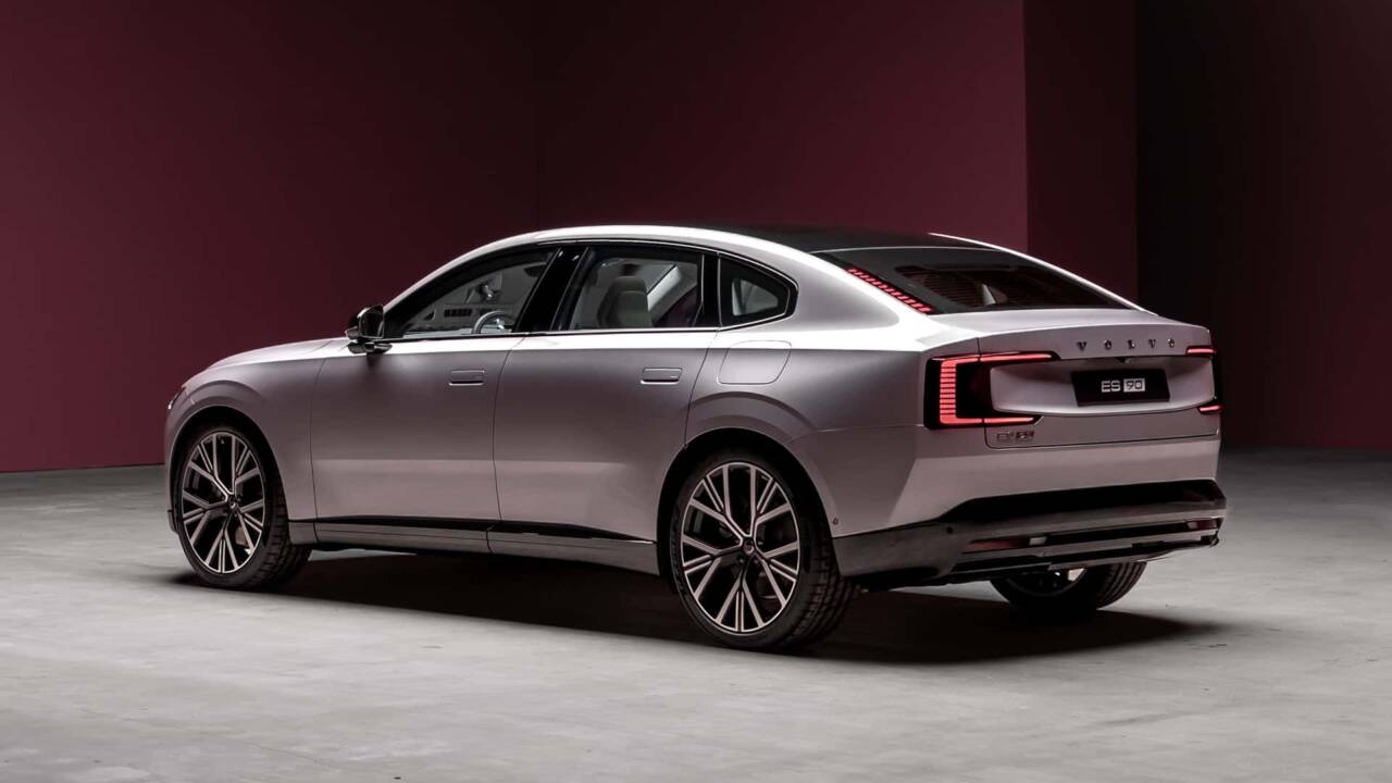 Volvo ES90